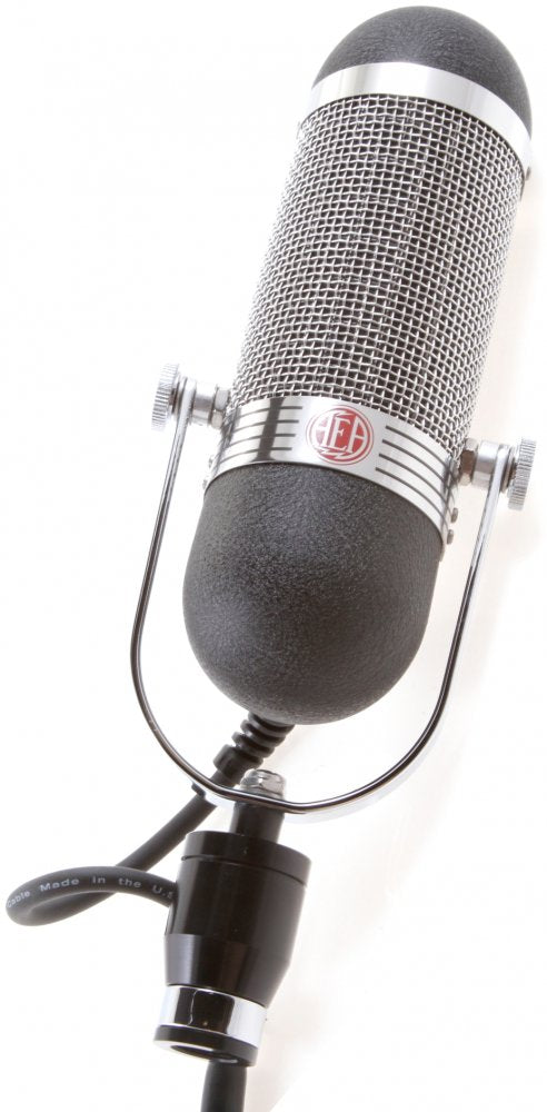 AEA R84