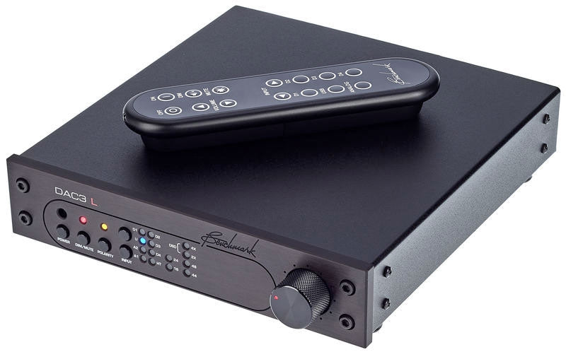 Benchmark DAC3 L with Remote (Black)