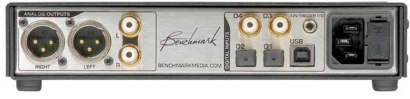 Benchmark DAC3 B Rack Mount (Black)
