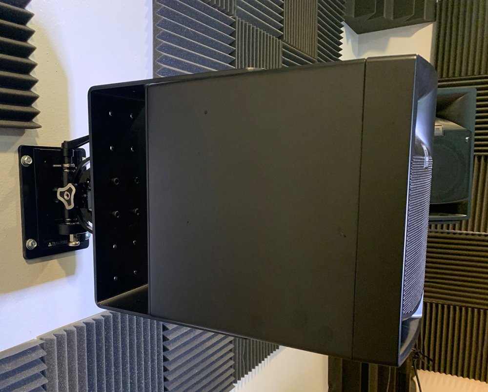 Triad-Orbit SM-708B