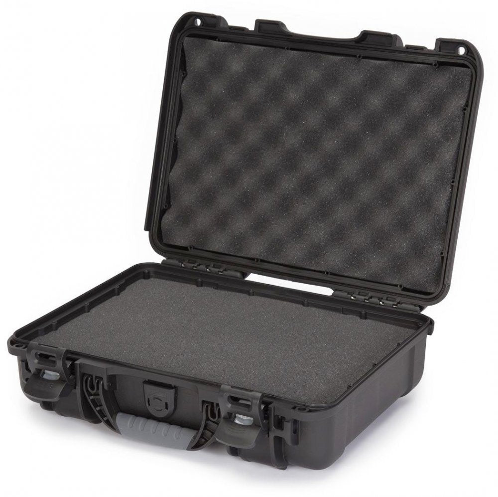 Nanuk 910 Case with Cubed Foam (Black)