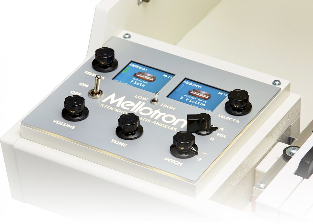 Mellotron M4000D