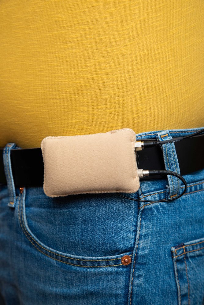 Viviana Straps Belt Puffy Pouch (Small, Beige)