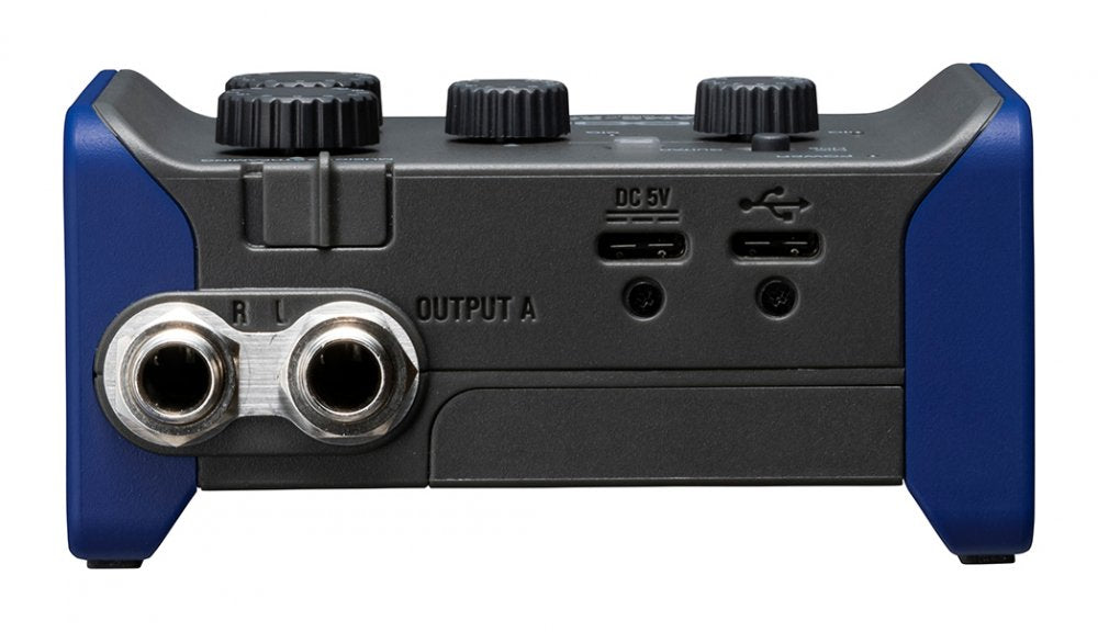 Zoom AMS-24