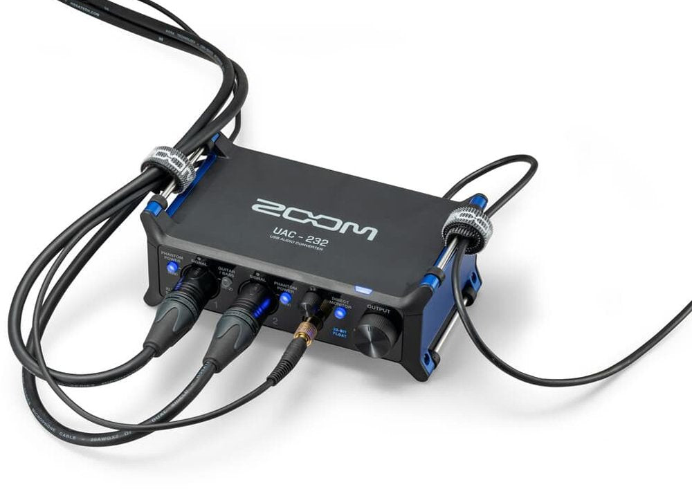 Zoom UAC-232