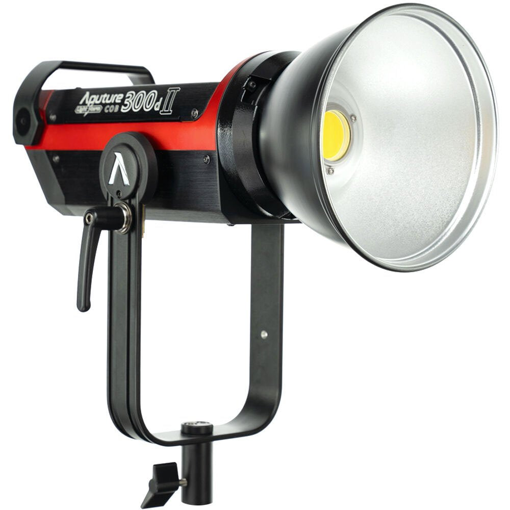 Aputure LSC300d II Daylight LED Light (V-mount)
