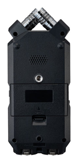 Zoom H4essential