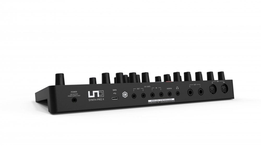 Ik Multimedia IK UNO Synth Pro X