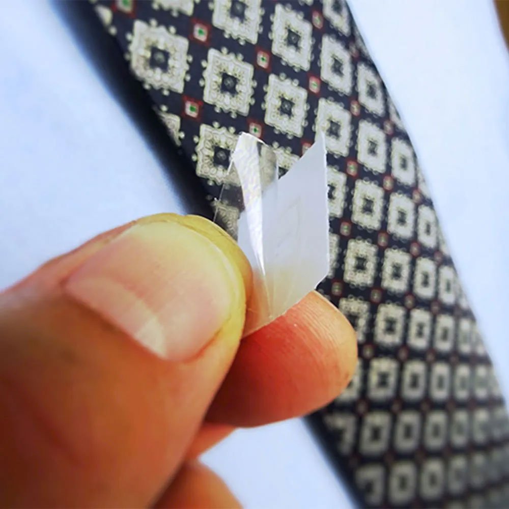 Hide-a-mic Sticky Pads (40 units)