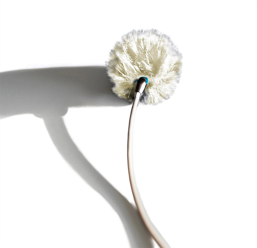 Radius Mini Urchin Lavalier Fur Windshield Single White