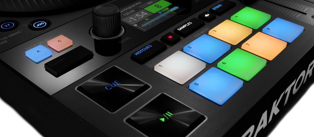 Native Instruments Traktor Kontrol S4 Mk3