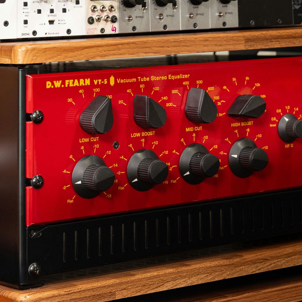 D.W. Fearn VT-5 EQ