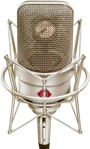 Neumann TLM 49